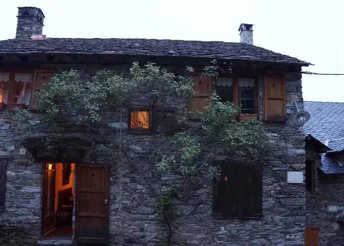 Casa De La Font De Dalt